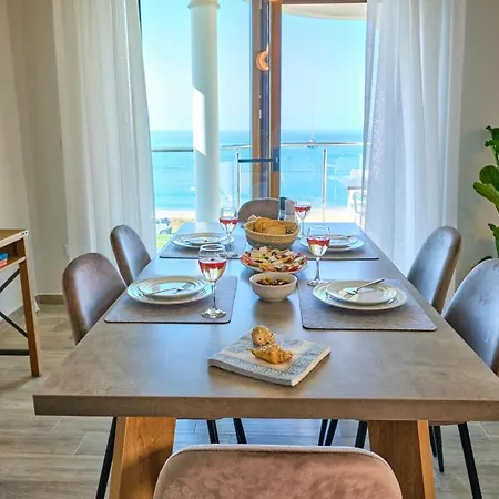 度假居 Armikes Beachfront *