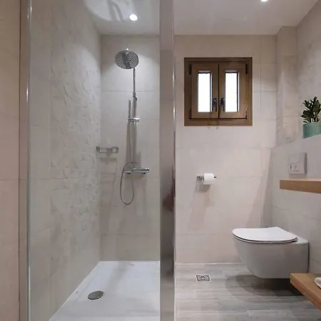 Armikes Beachfront Afionas