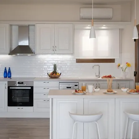 Armikes Beachfront Holiday home *