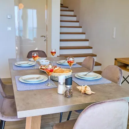 Armikes Beachfront Holiday home Afionas