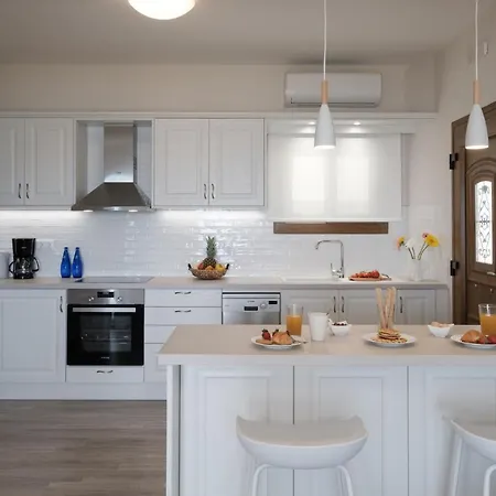 Armikes Beachfront *