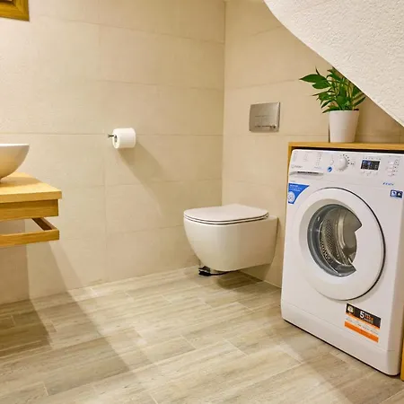 Nyaraló Armikes Beachfront