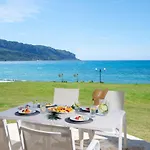 Tatil Evi Armikes Beachfront