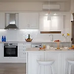 Armikes Beachfront Tatil Evi *