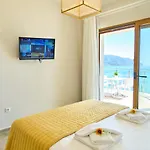 Armikes Beachfront
