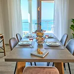 Tatil Evi Armikes Beachfront *