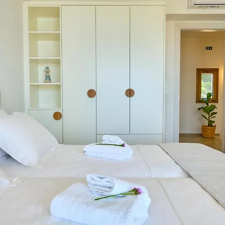 Armikes Beachfront *